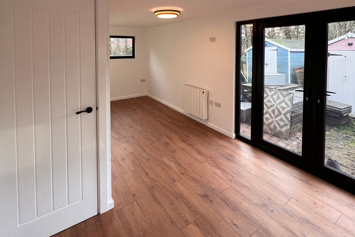 Insulated garden office and guest room