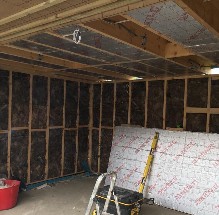 benefits of insulated garden office with roof and wall insulation