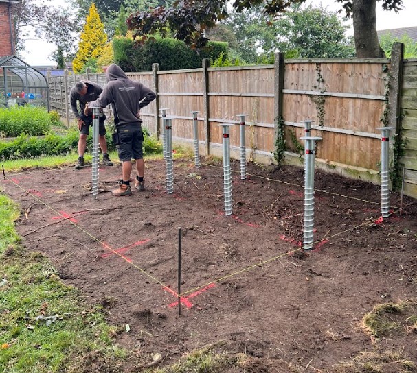 garden room steel rod foundations